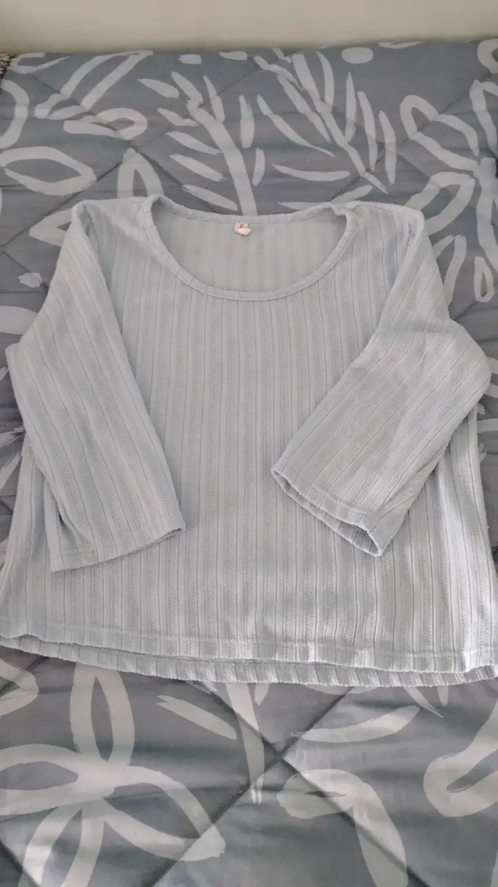 Polera de mujer manga larga color celeste - 1