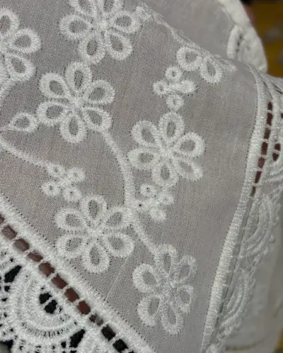 2 Cuellos de encaje blanco bordado floral - miniatura 5