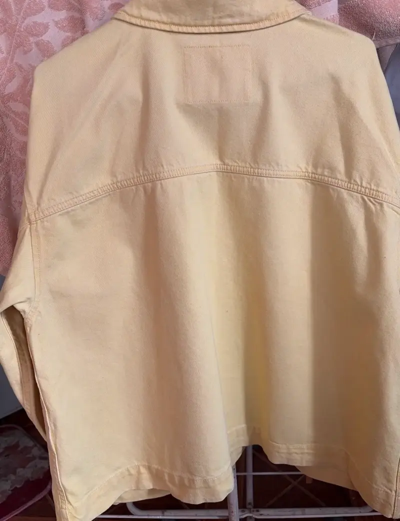 Chaqueta Levi's amarilla - 5