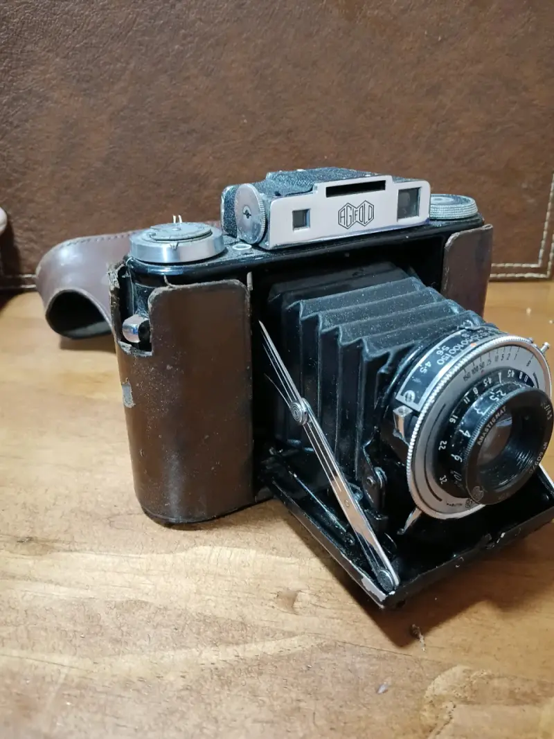 Cámara vintage Agfa Isolette plegable - 3