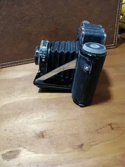 Cámara vintage Agfa Isolette plegable - miniatura 6