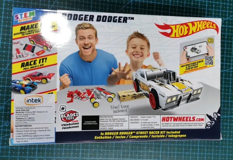 Kit Hot Wheels Maker Kitz para niños - 2