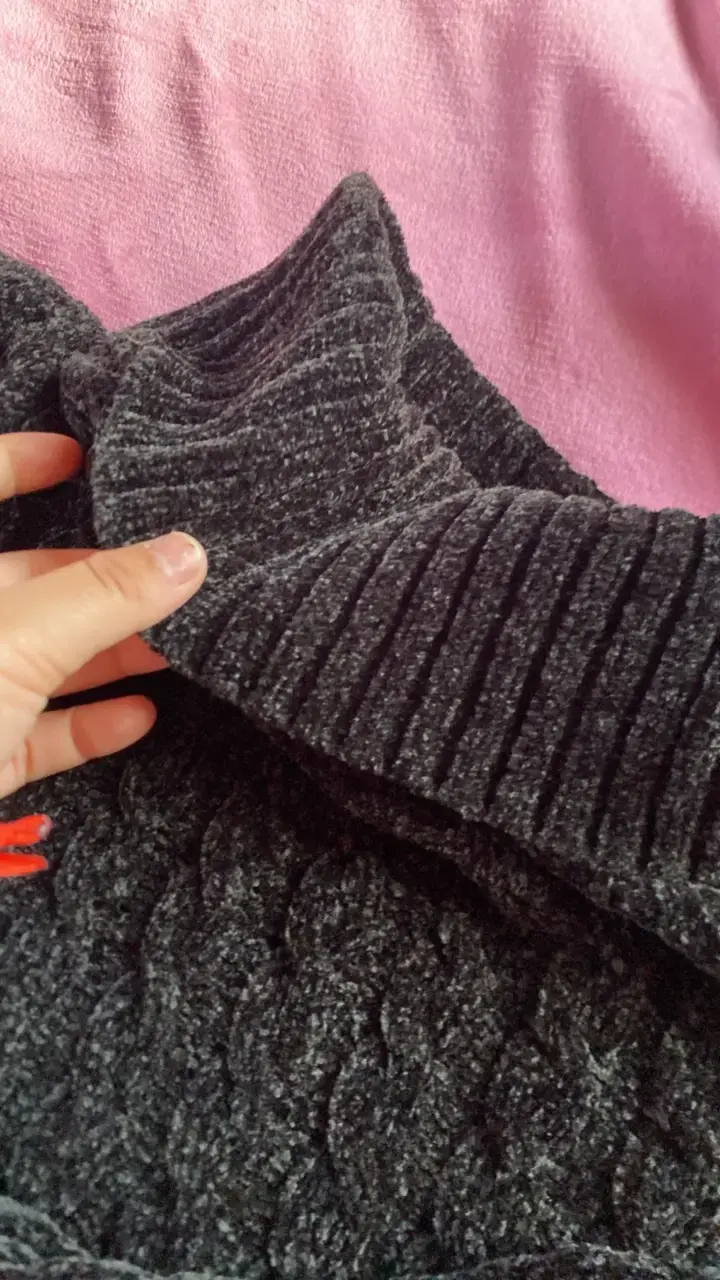 Suéter de lana gris oscuro para mujer - 4