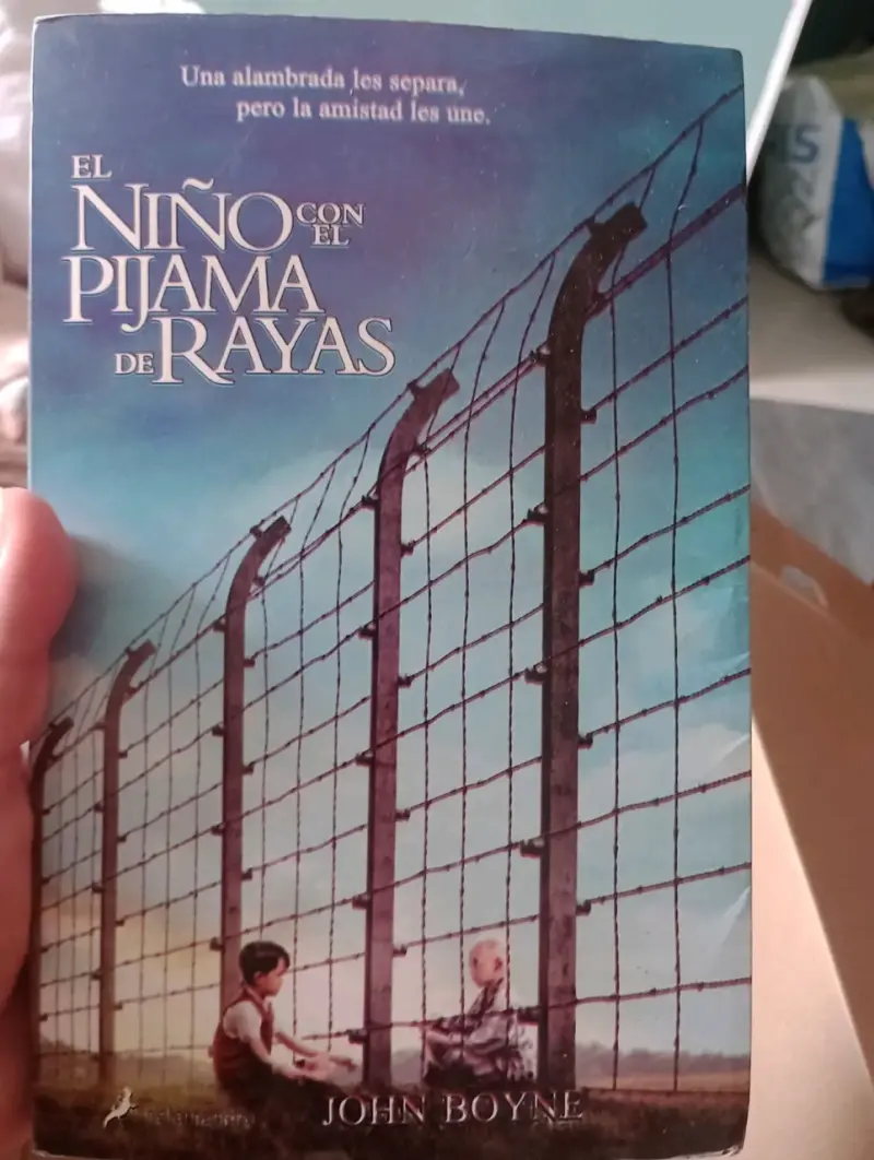 Libro El Niño con el Pijama de Rayas de John Boyne
