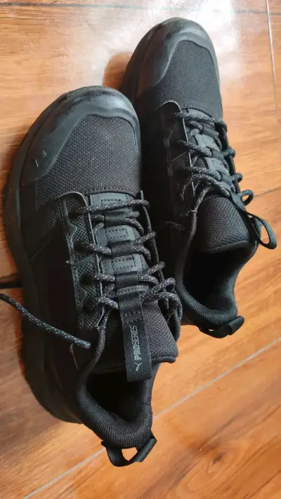 Zapatillas deportivas negras para hombre - miniatura 3
