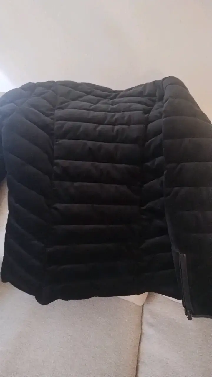 Chaqueta acolchada negra para mujer JJO - 2