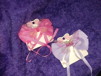 Set de lazos para el cabello con mariposas - miniatura 1