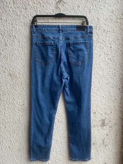 Jeans azul clásico para mujer MARCA IO - miniatura 3