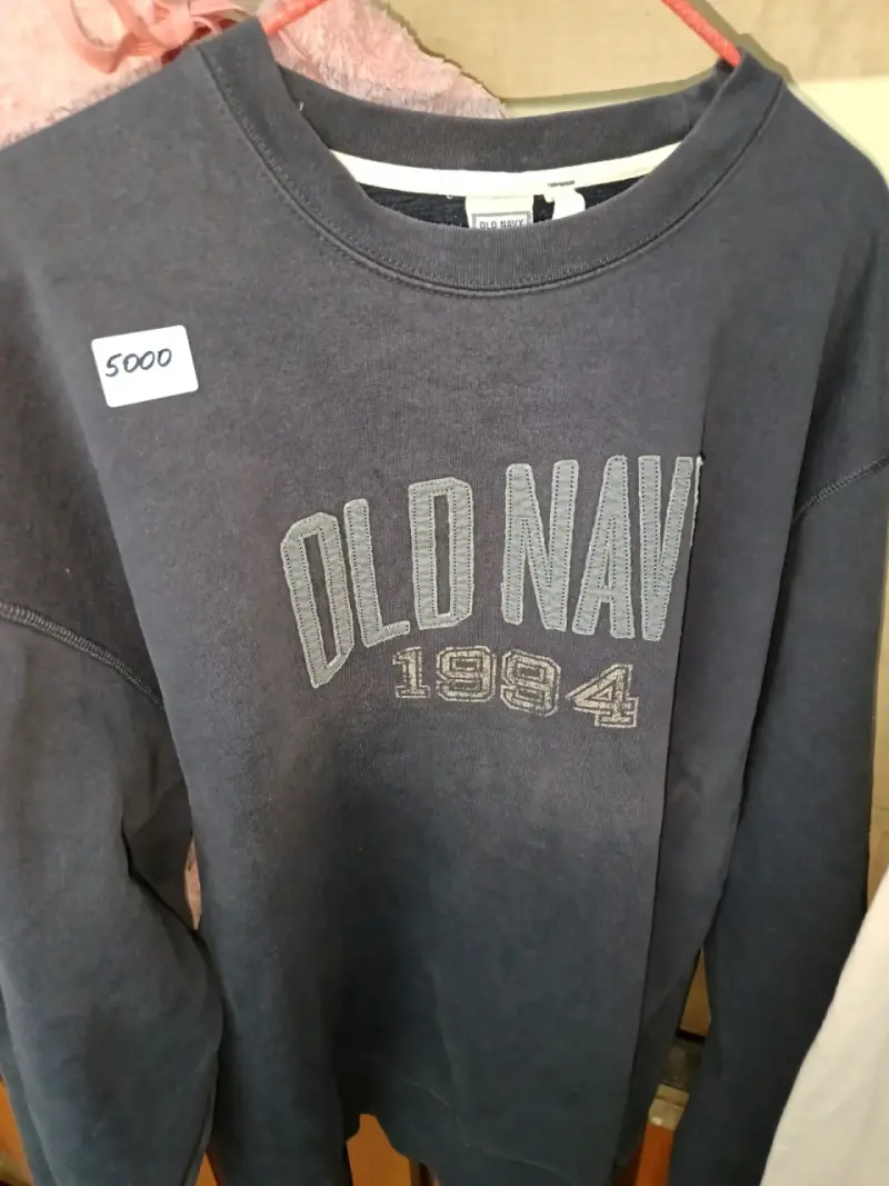 Polerón Old Navy 1994 gris oscuro