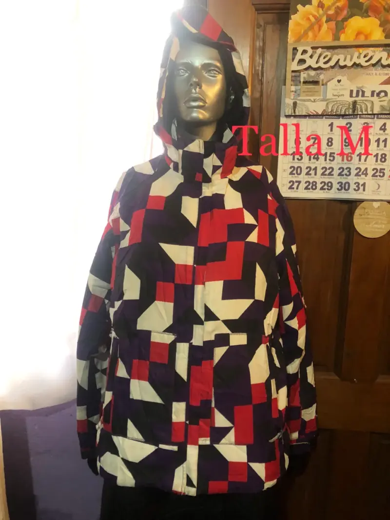 Chaqueta de invierno estampada talla M
