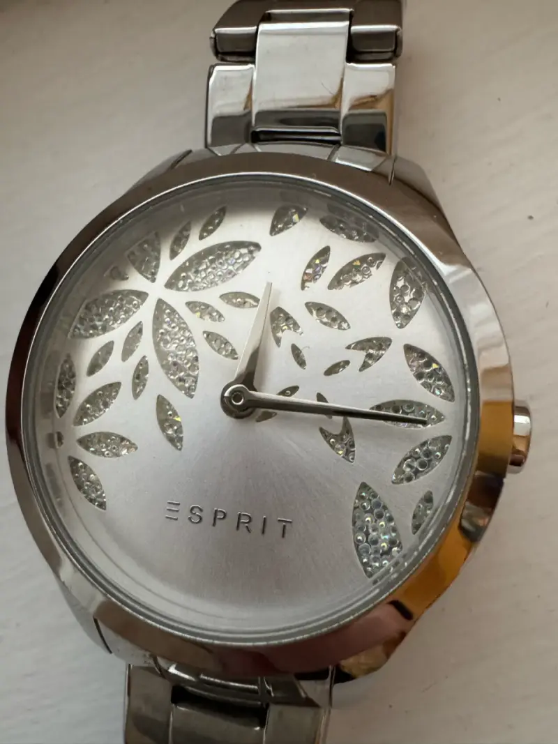 Reloj de pulsera Esprit plateado con diseño floral - 3