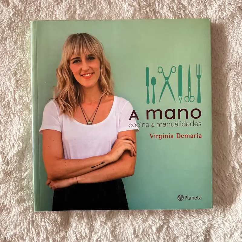 Libro 'A Mano' de Virginia Demaria - 1