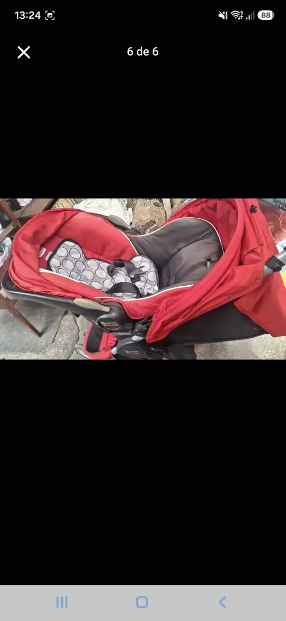 Coche de bebé Britax rojo en buen estado - 5
