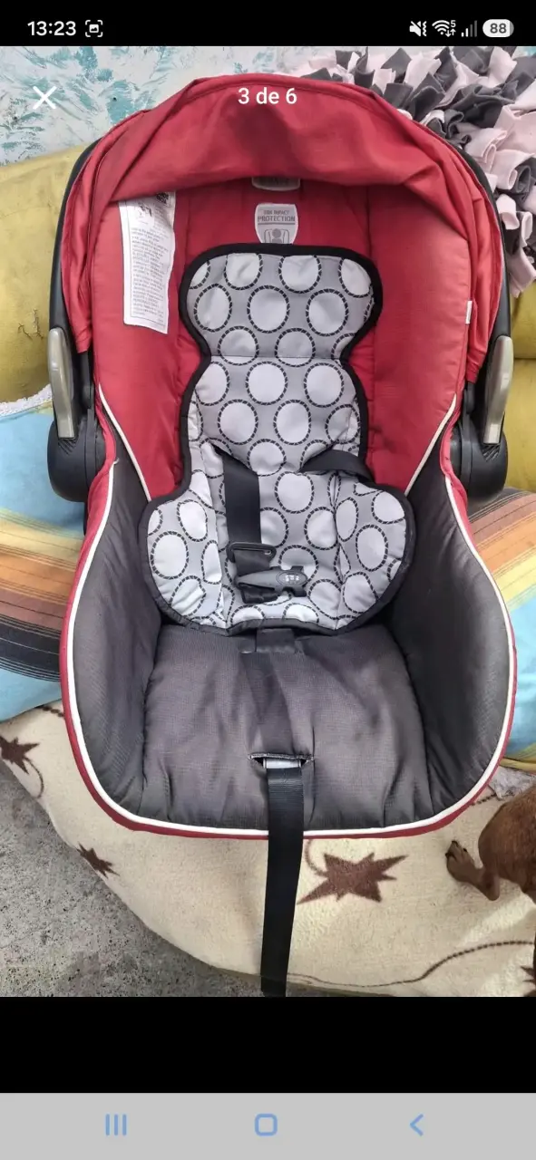 Coche de bebé Britax rojo en buen estado - 6