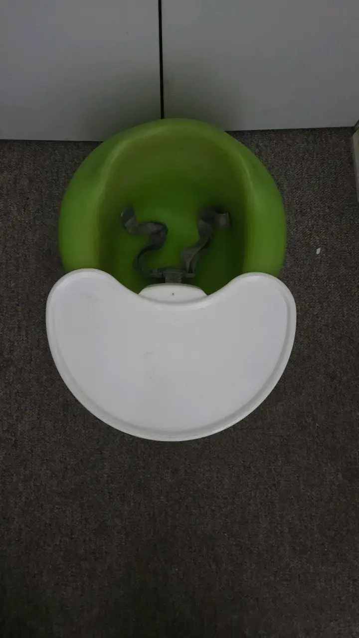 Asiento para bebé Bumbo con bandeja verde - 2