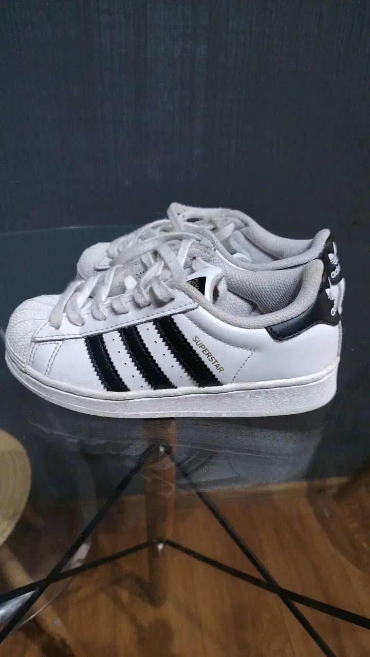 Zapatillas Adidas Superstar blancas clásicas - 2