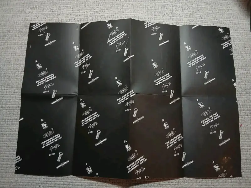 Álbum Stray Kids ODDINARY con CD - 4