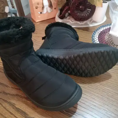 Botas de invierno negras con forro de felpa - miniatura 3