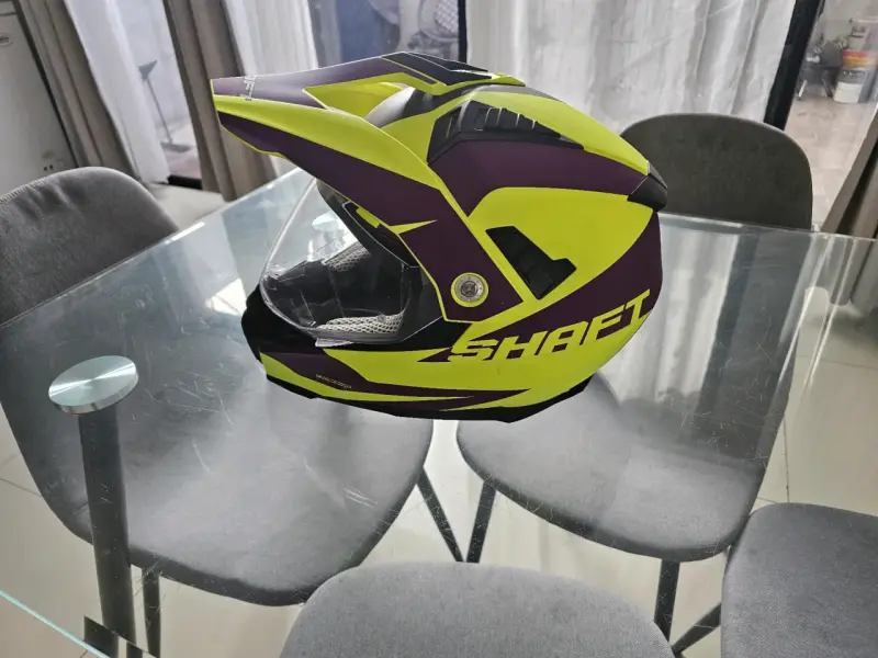 Casco de moto Shaft amarillo y morado - 1
