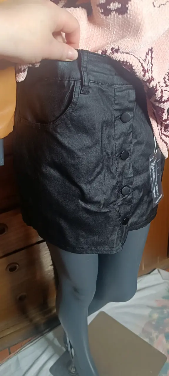 Sweater rosado con diseño floral para mujer - 2