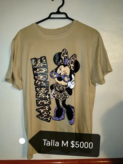 Polera rosa Minnie Mouse con estampado leopardo - miniatura 2