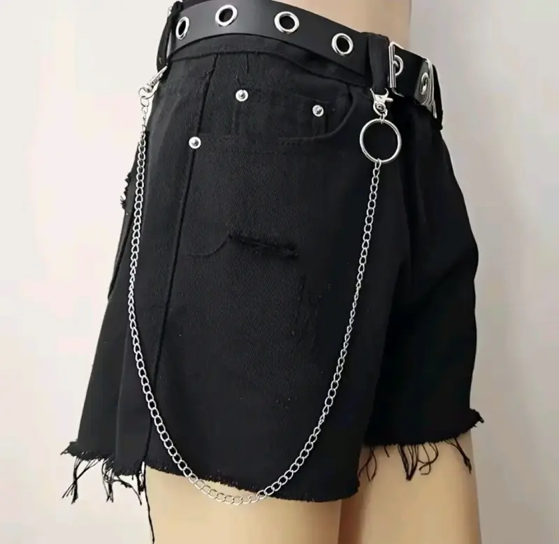 Cinturón de cuero negro con cadena metálica - 2