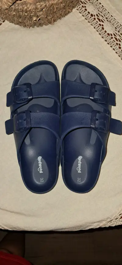 Sandalias azul marino para niños - miniatura 1