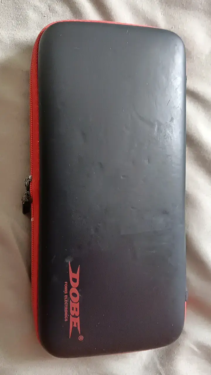 Consola Nintendo Switch+estuche+4 straps - 3