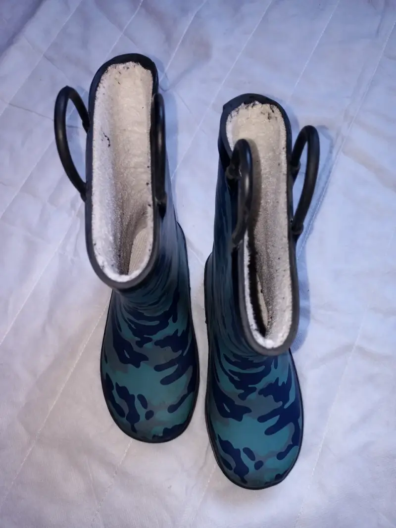 Botas de lluvia para niños con diseño camuflaje - 4