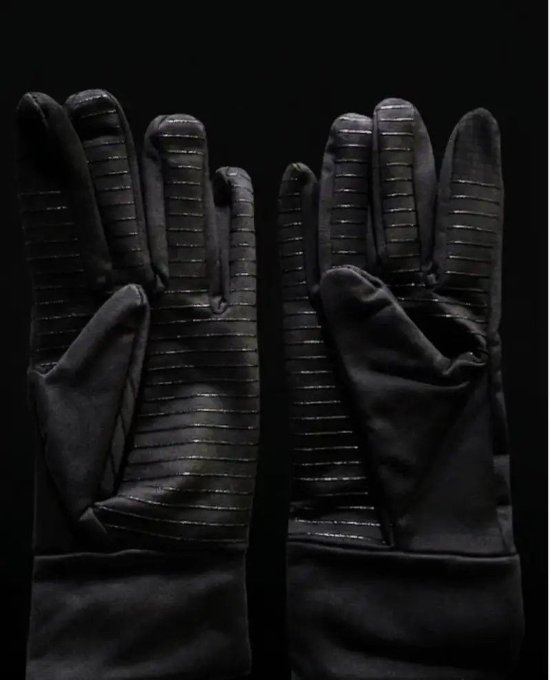 Guantes deportivos Nike negros con logo reflectante - 2
