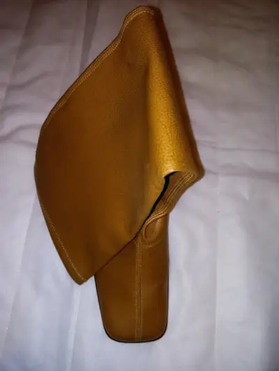 Botas de cuero marrón con tacón alto - miniatura 2