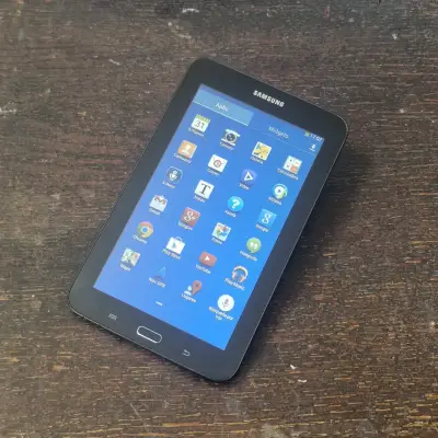 Tablet Samsung Galaxy Tab 3 lite - miniatura 1