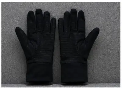 Guantes deportivos Nike negros con logo reflectant - miniatura 2