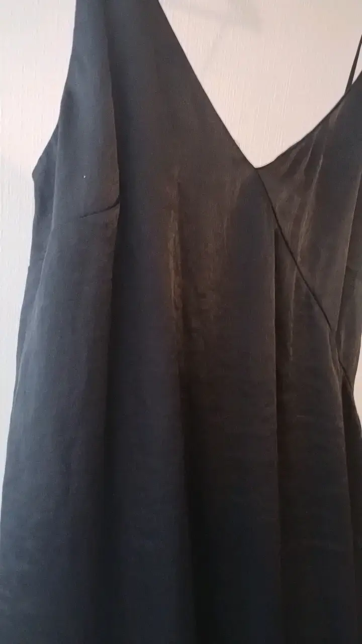Vestido largo negro elegante para mujer - 3