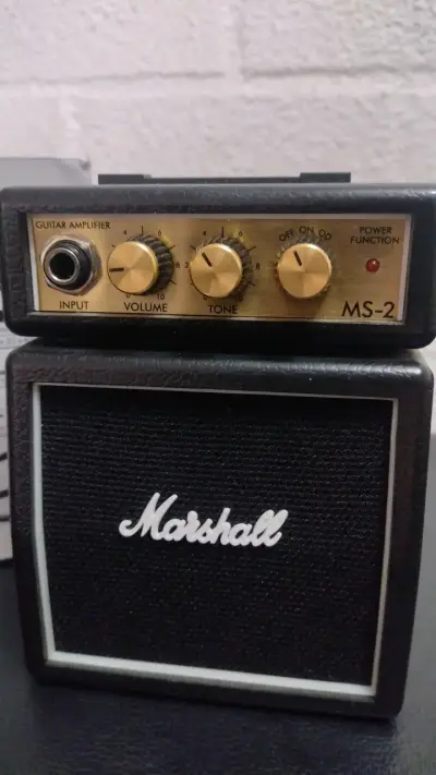 Amplificador Marshall MS-2 Micro Negro - miniatura 1