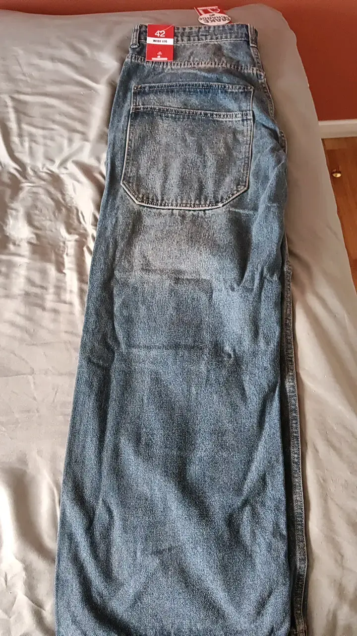 Jeans clásicos de mezclilla azul talla 42 - 1