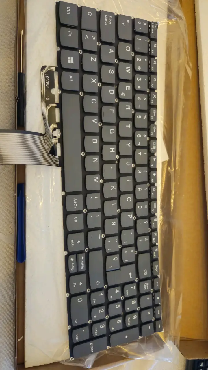 Teclado Lenovo IdeaPad Slim 3 15IAH8,15IAN8,15AMN8 - 1