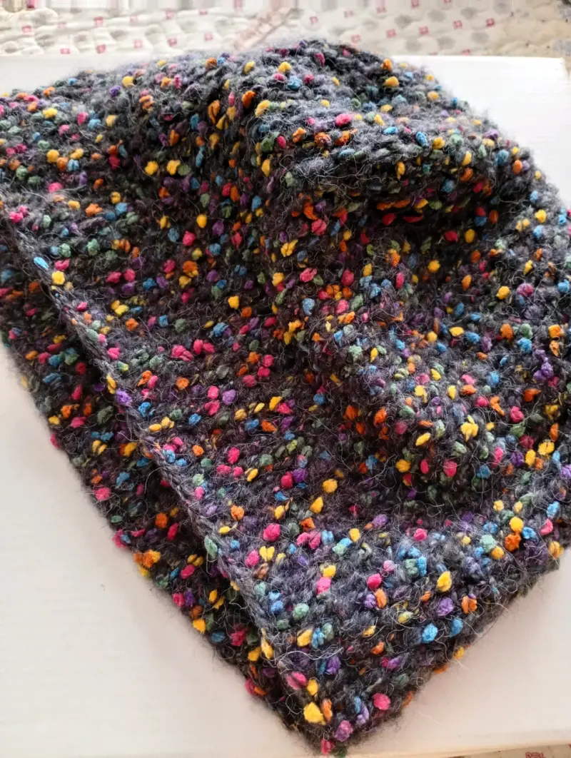 Gorro de lana tejido a mano gris - 2