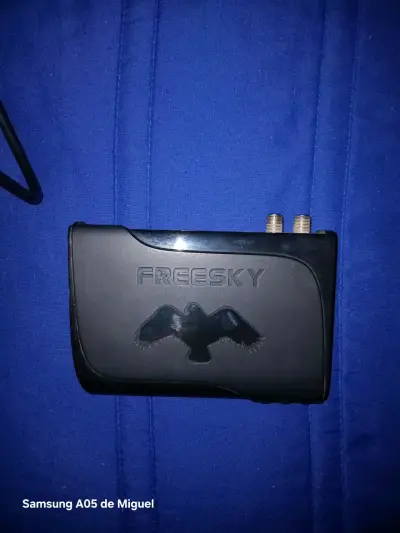 Decodificador TV  Satelital Freesky digital Viark - miniatura 4