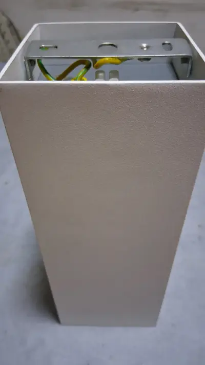 Lámpara moderna blanca - miniatura 1