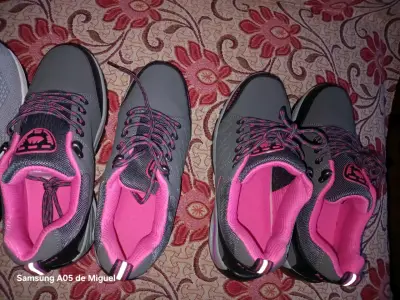 Zapatillas deportivas  gris y rosa para mujer - miniatura 1
