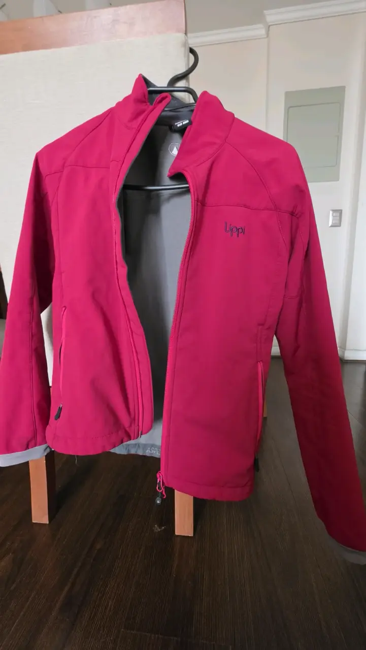 Chaqueta softshell roja Upp talla Xs Marca Lippi - 1