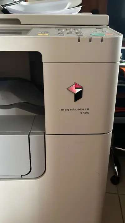 Impresora multifuncional Canon ImageRunner 2525 - miniatura 2