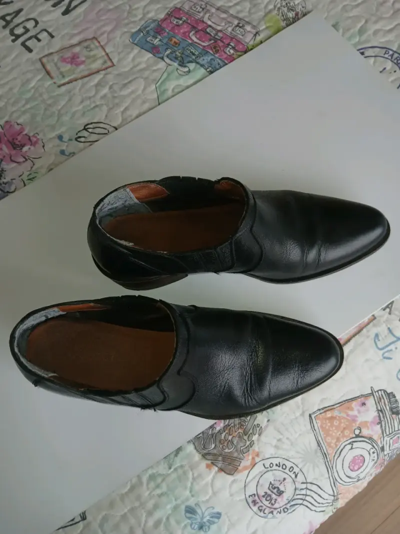 Zapatos de cuero negro para mujer - 1