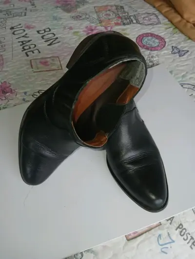 Zapatos de cuero negro para mujer - miniatura 4