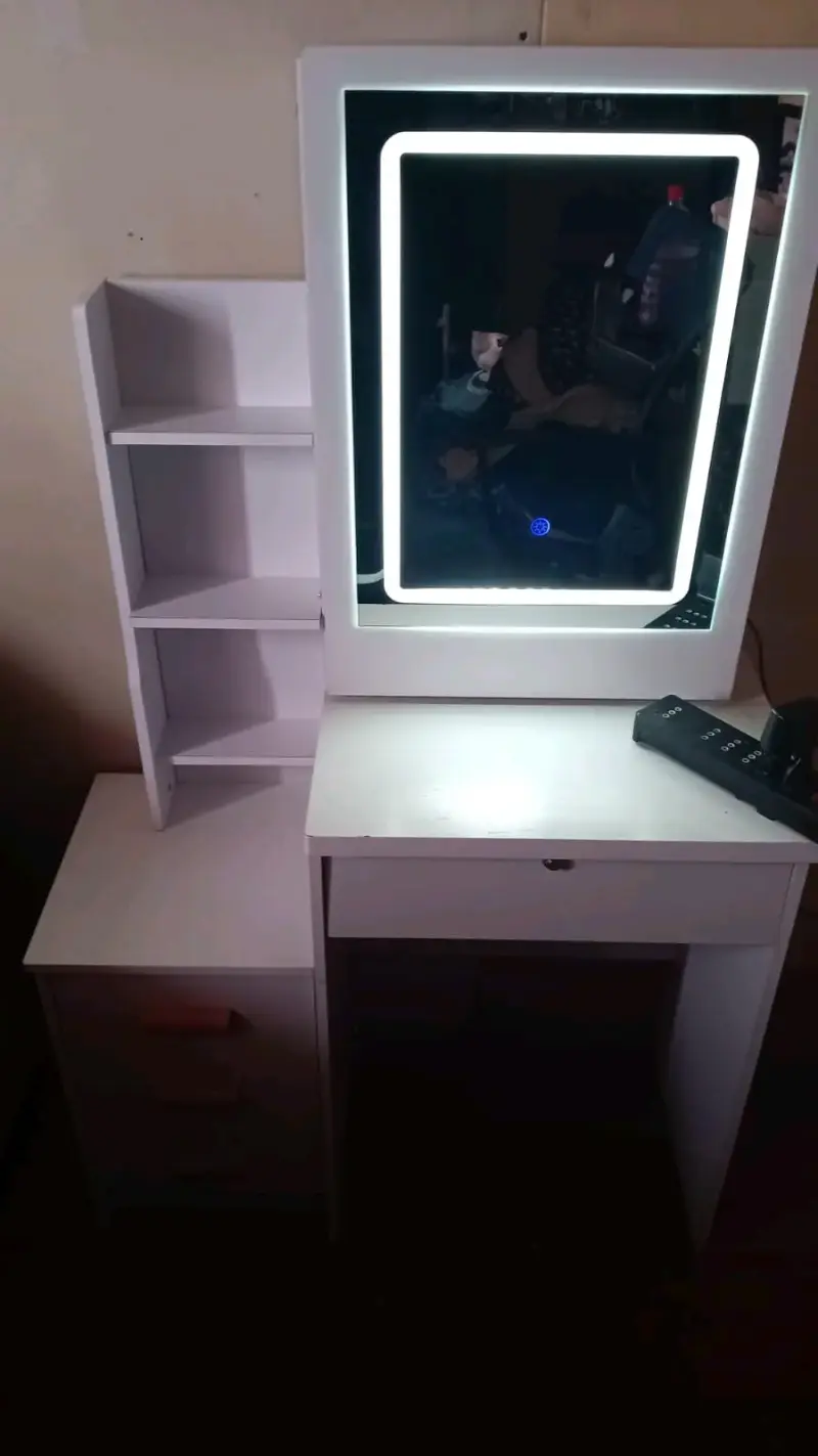 Tocador con espejo iluminado LED y cajones - 2
