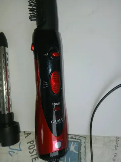 Cepillo alisador y rizador multifuncional rojo - miniatura 5