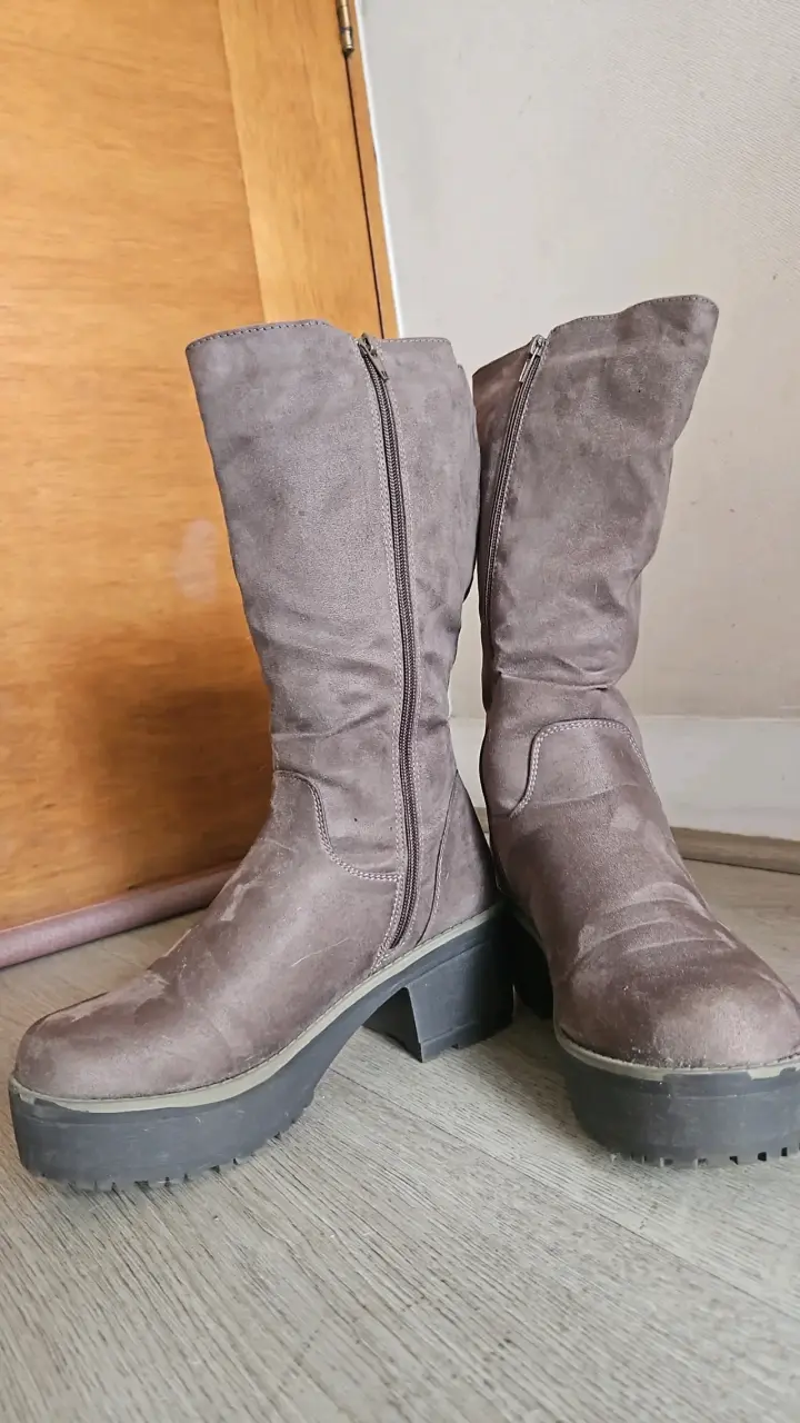 Botas de gamuza marrón con plataforma - 2