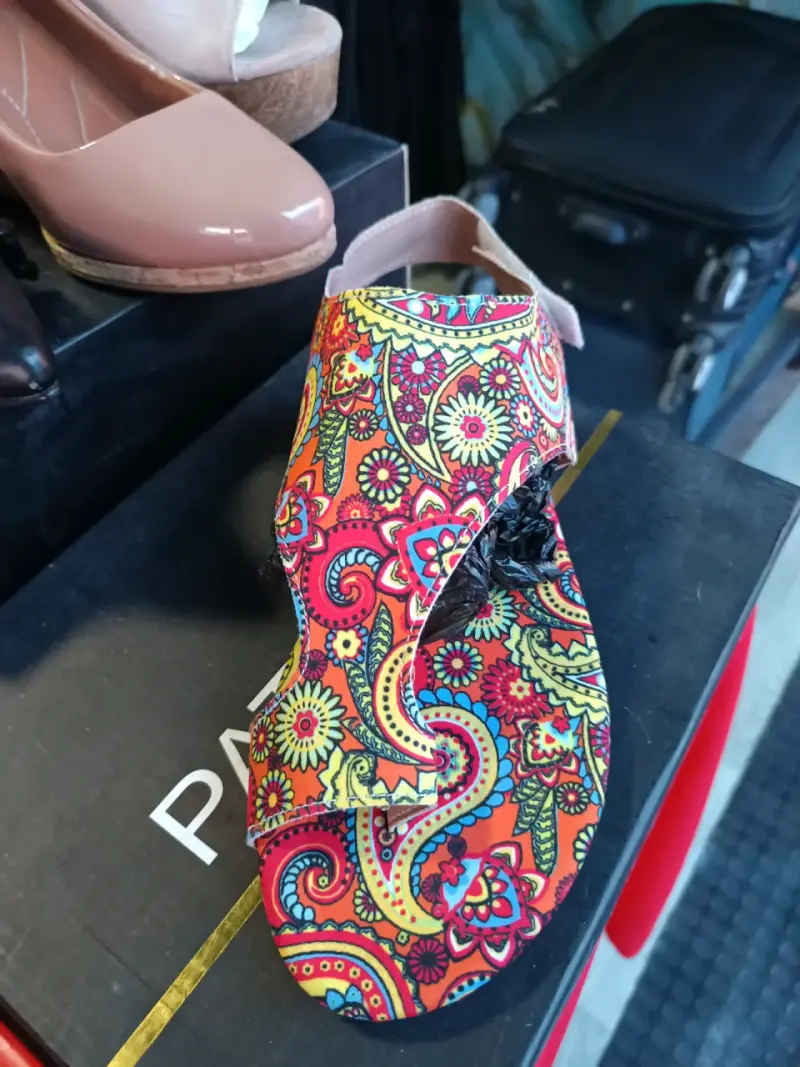 Sandalias de verano con diseño colorido - 2