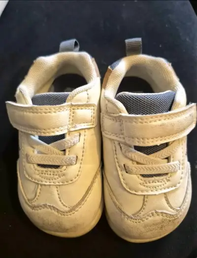 Botines cualquiera a 4.000 cada par - miniatura 2